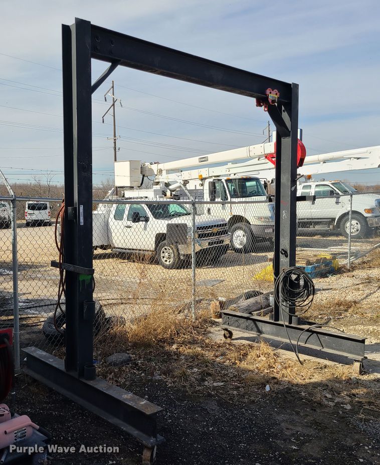 image for item KG9663 Hoist frame