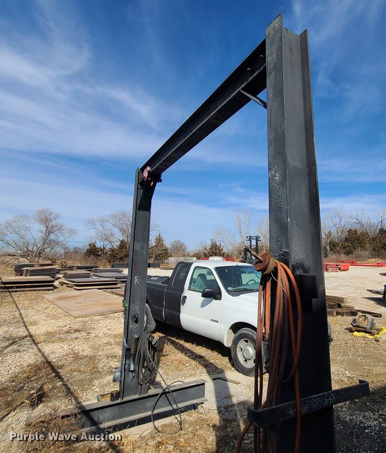 image for item KG9663 Hoist frame