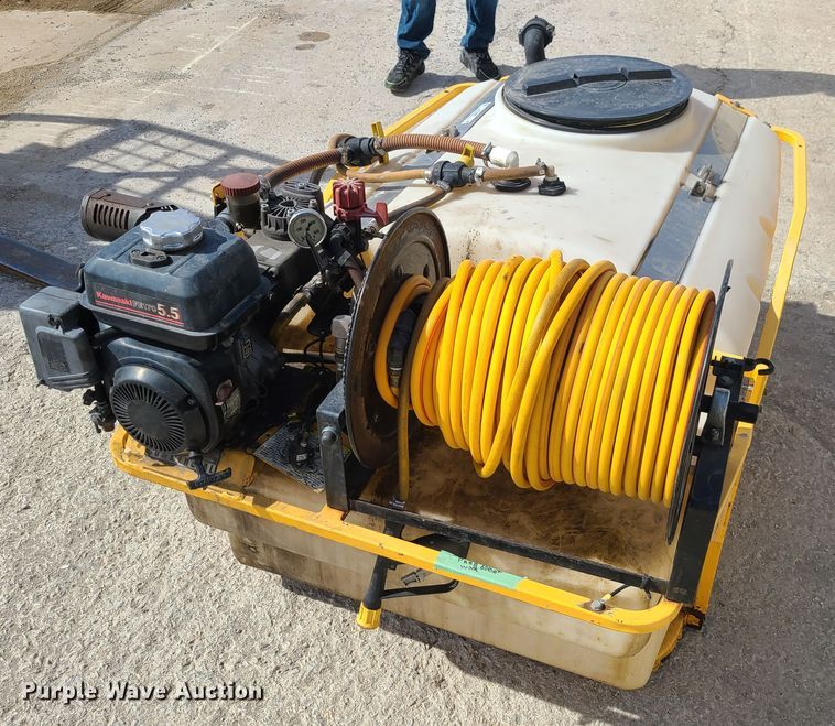 image for item KG9666 Cub Cadet  sprayer