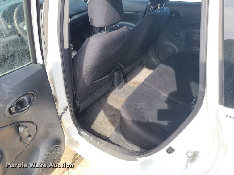 image for item KG9668 2014 Nissan Versa Note