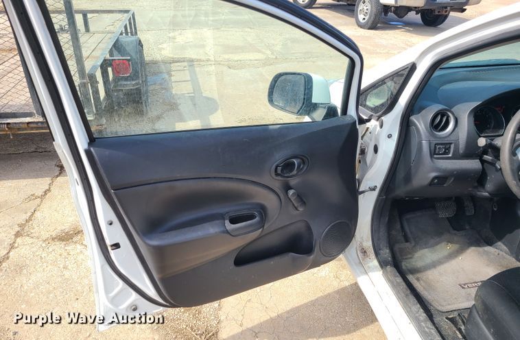 image for item KG9668 2014 Nissan Versa Note