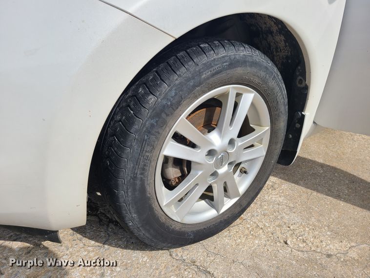 image for item KG9668 2014 Nissan Versa Note