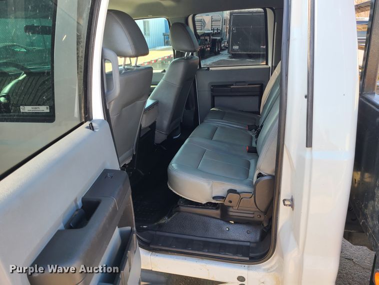 image for item KG9675 2012 Ford F550 Super Duty XL  Crew Cab flatbed truck