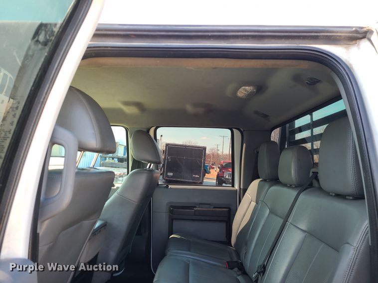 image for item KG9675 2012 Ford F550 Super Duty XL  Crew Cab flatbed truck