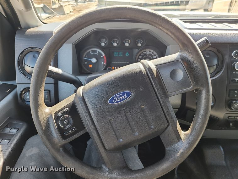 image for item KG9675 2012 Ford F550 Super Duty XL  Crew Cab flatbed truck