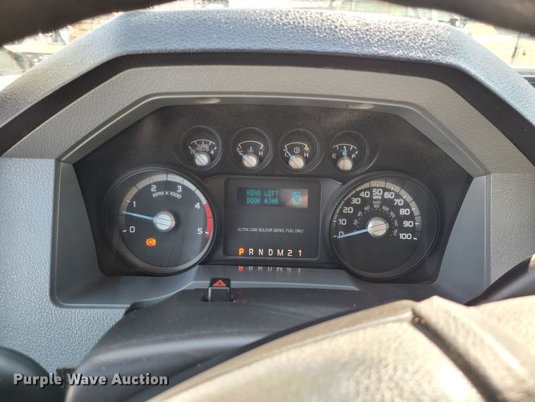 image for item KG9675 2012 Ford F550 Super Duty XL  Crew Cab flatbed truck