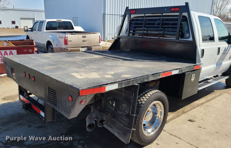 image for item KG9675 2012 Ford F550 Super Duty XL  Crew Cab flatbed truck