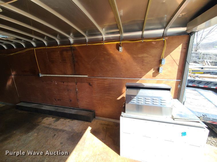 image for item KG9678 2015 H&H GC403  enclosed cargo trailer