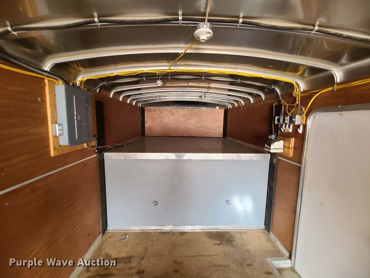 image for item KG9678 2015 H&H GC403  enclosed cargo trailer