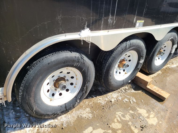 image for item KG9678 2015 H&H GC403  enclosed cargo trailer