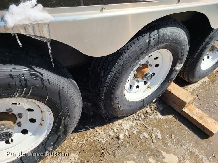 image for item KG9678 2015 H&H GC403  enclosed cargo trailer