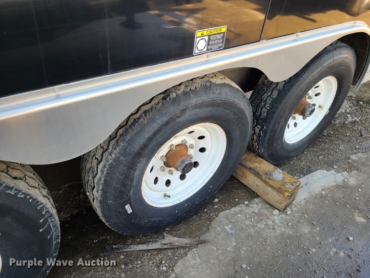 image for item KG9678 2015 H&H GC403  enclosed cargo trailer