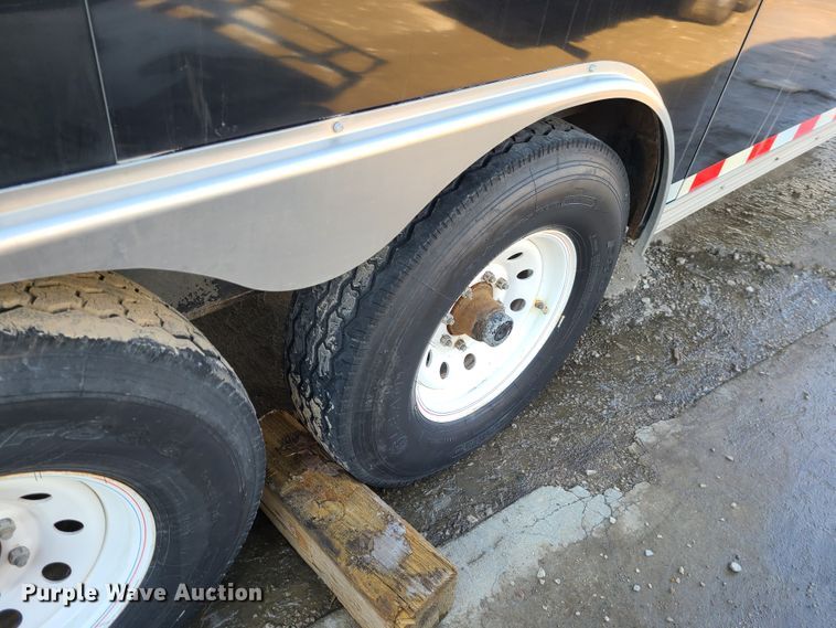 image for item KG9678 2015 H&H GC403  enclosed cargo trailer