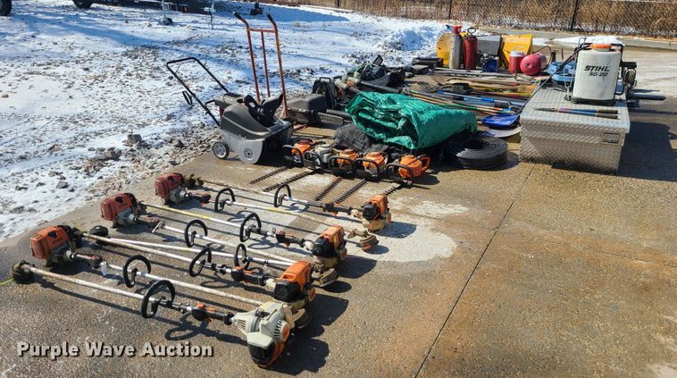 image for item KG9683 Lawn and garden equipment