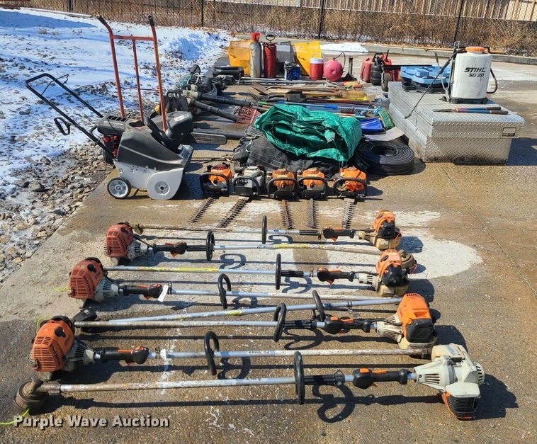 image for item KG9683 Lawn and garden equipment