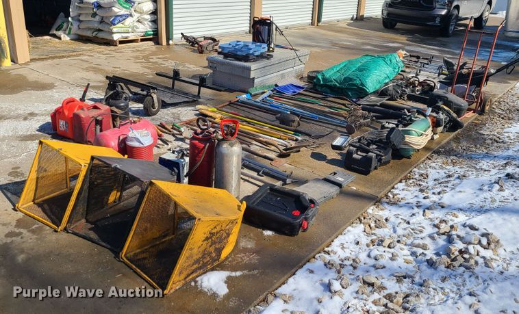 image for item KG9683 Lawn and garden equipment