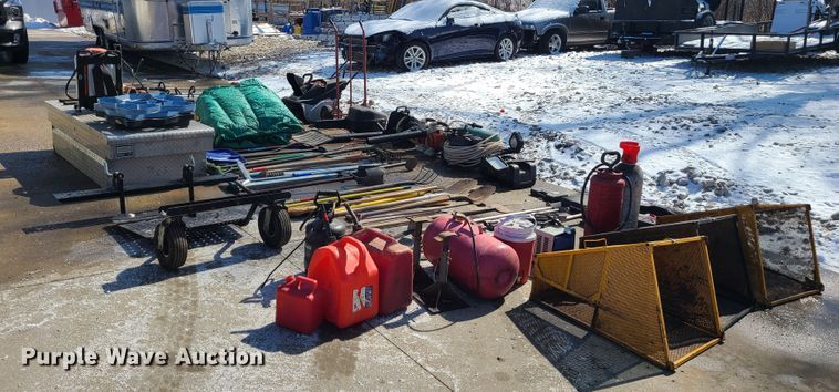 image for item KG9683 Lawn and garden equipment