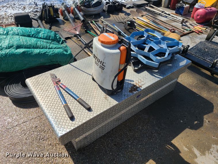 image for item KG9683 Lawn and garden equipment