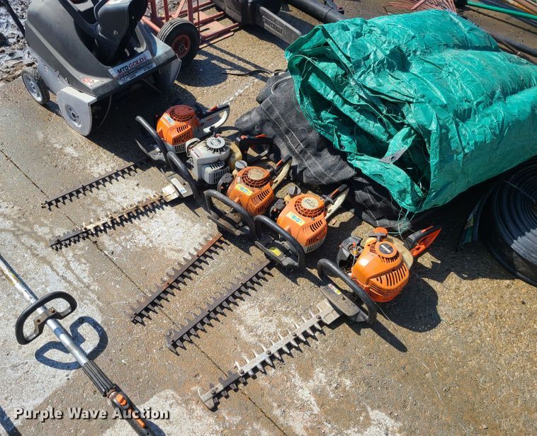 image for item KG9683 Lawn and garden equipment