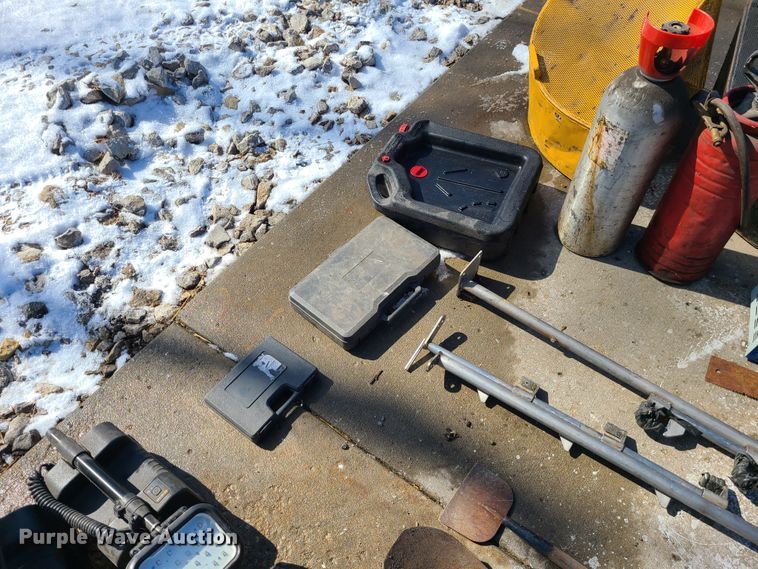 image for item KG9683 Lawn and garden equipment