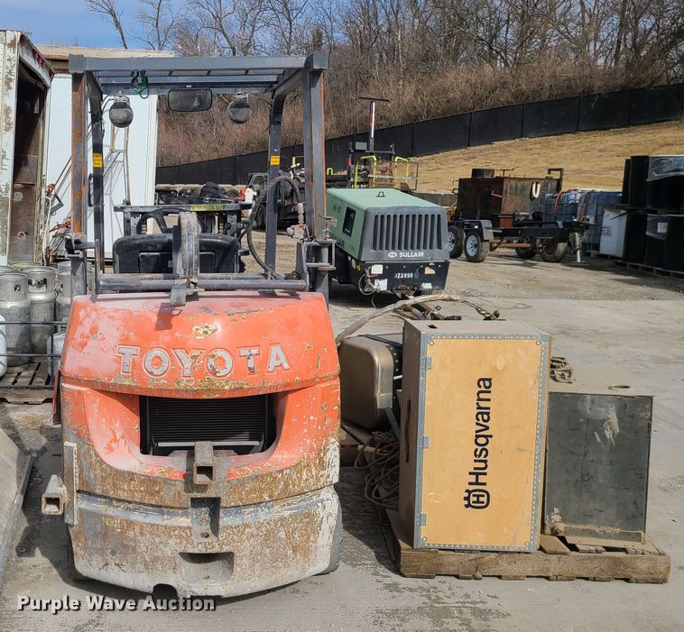 image for item KG9694 Toyota 7FGCU20  forklift