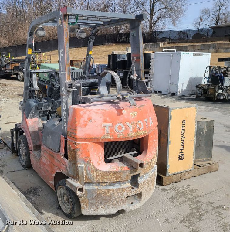 image for item KG9694 Toyota 7FGCU20  forklift