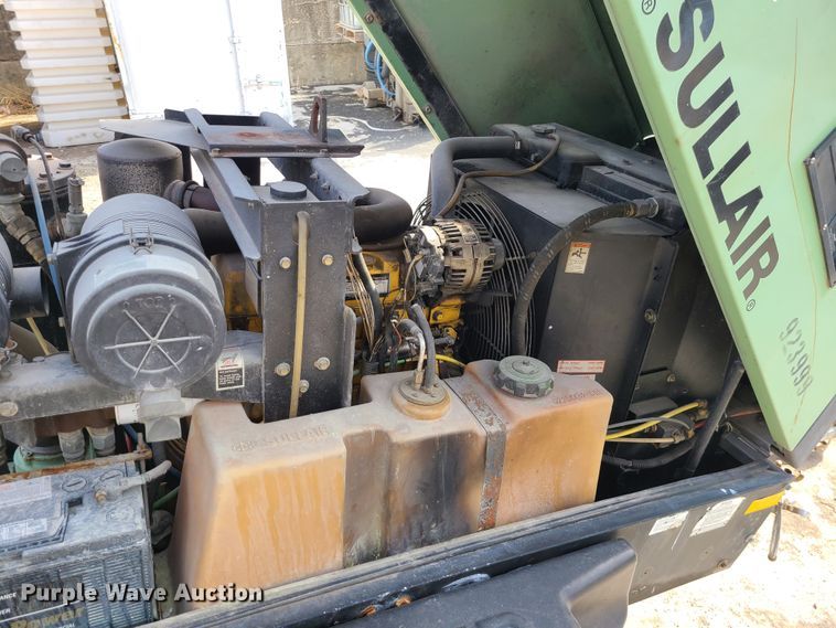 image for item KG9695 Sullair 185  air compressor