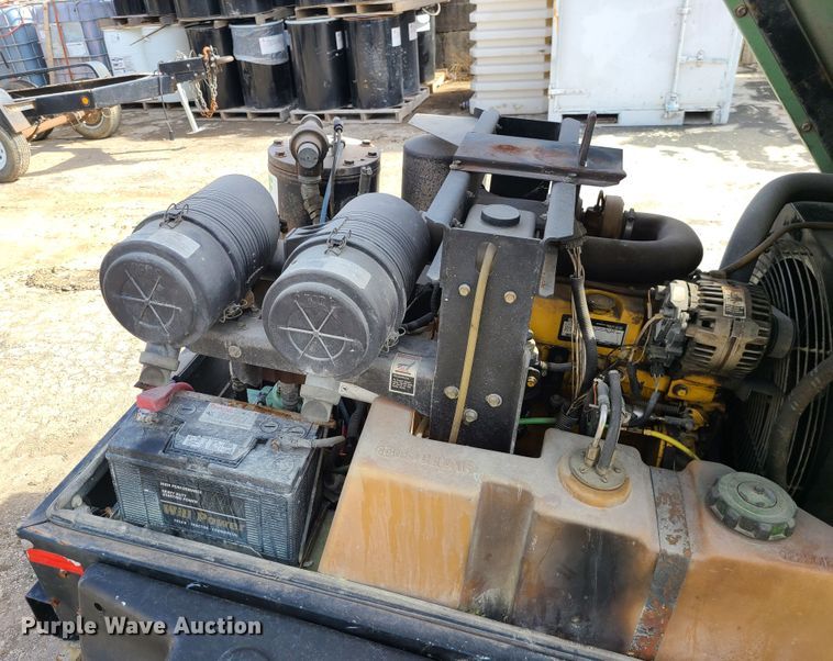 image for item KG9695 Sullair 185  air compressor