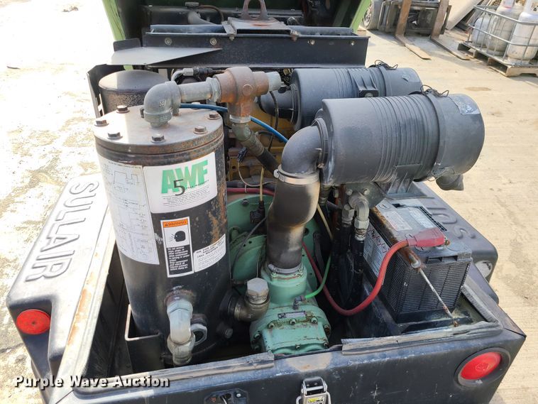 image for item KG9695 Sullair 185  air compressor