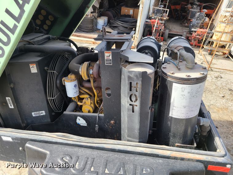 image for item KG9695 Sullair 185  air compressor