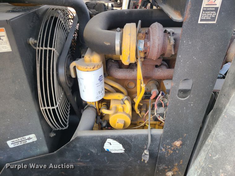 image for item KG9695 Sullair 185  air compressor