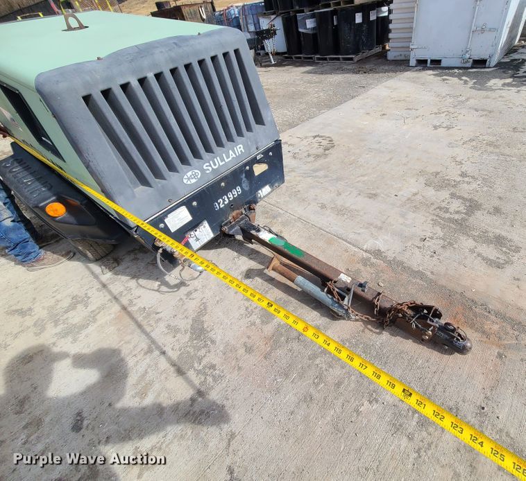 image for item KG9695 Sullair 185  air compressor