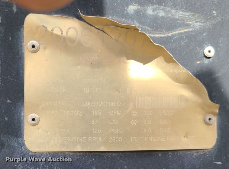 image for item KG9695 Sullair 185  air compressor