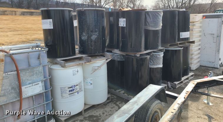 image for item KG9696 (38) 55 gallon drums