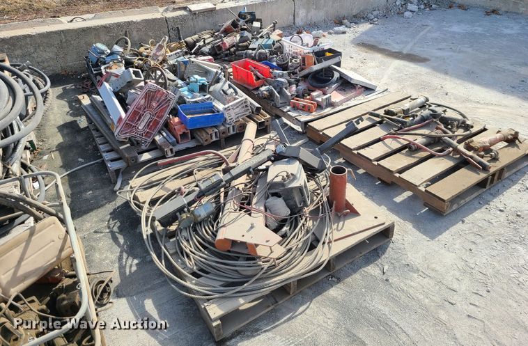 image for item KG9699 Tools