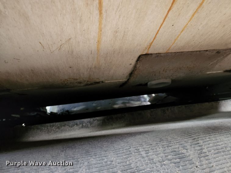 image for item KH9749 2004 Elgin Pelican Series P  street sweeper truck