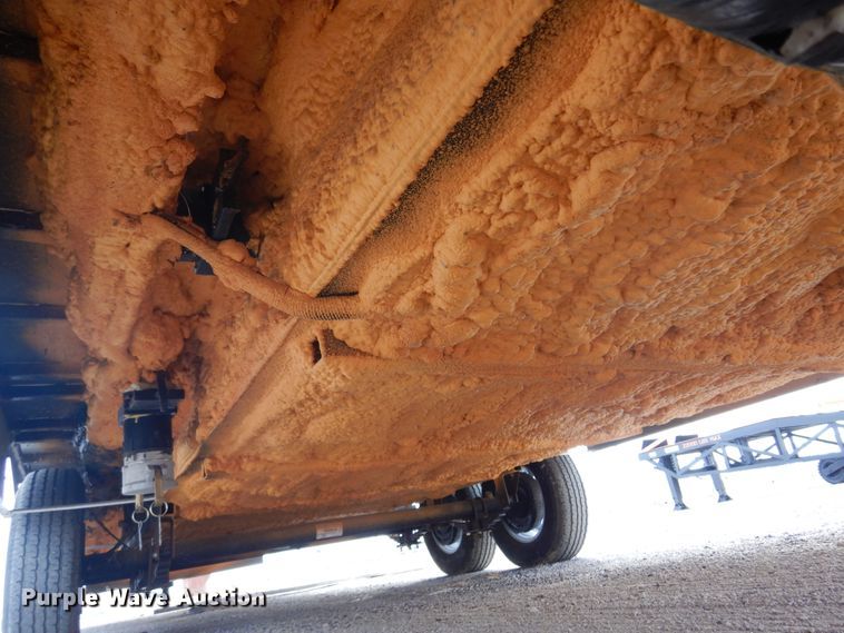 image for item KJ9560 2016 Rich Specialty Trailers  restroom trailer