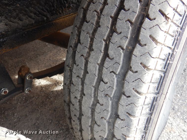 image for item KJ9560 2016 Rich Specialty Trailers  restroom trailer