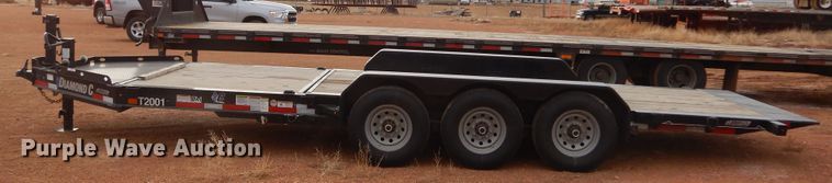 image for item KS9279 2020 Diamond C  tilt deck equipment trailer