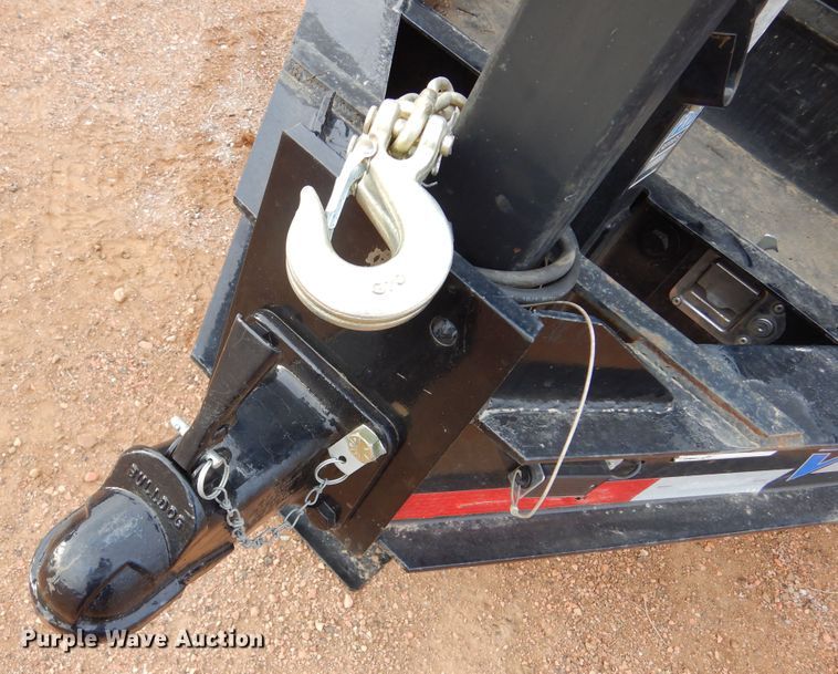 image for item KS9279 2020 Diamond C  tilt deck equipment trailer