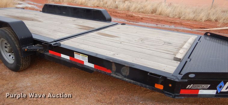 image for item KS9279 2020 Diamond C  tilt deck equipment trailer