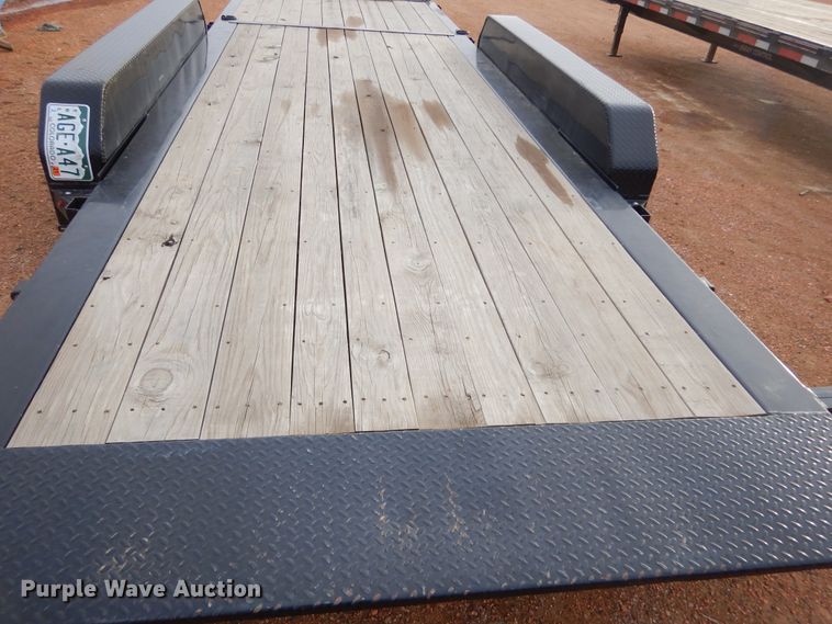 image for item KS9279 2020 Diamond C  tilt deck equipment trailer