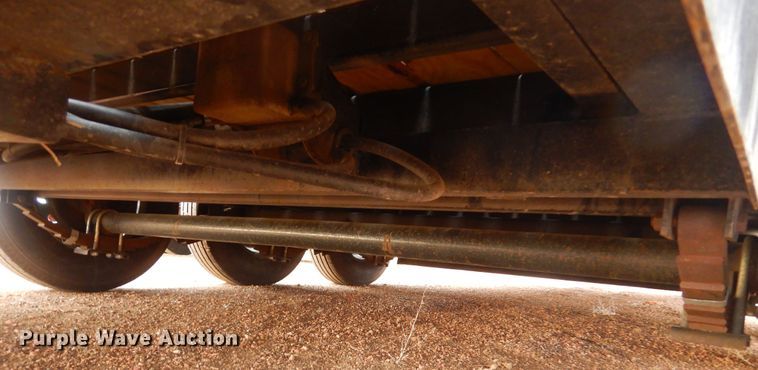 image for item KS9279 2020 Diamond C  tilt deck equipment trailer