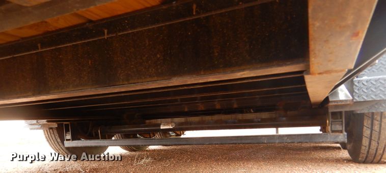 image for item KS9279 2020 Diamond C  tilt deck equipment trailer