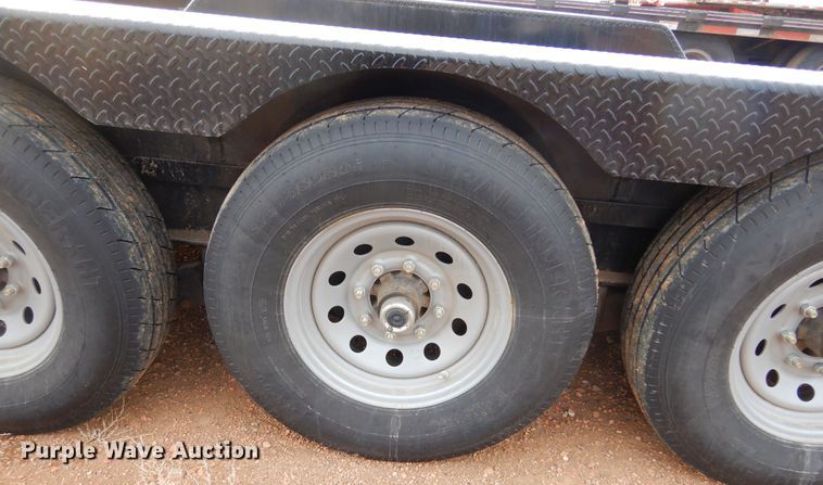 image for item KS9279 2020 Diamond C  tilt deck equipment trailer