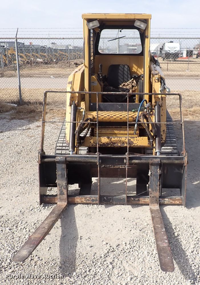 image for item DC4083 2000 ASV 4810  tracked skid steer loader