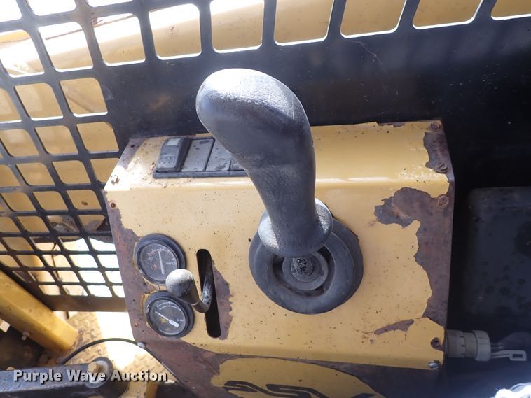 image for item DC4083 2000 ASV 4810  tracked skid steer loader