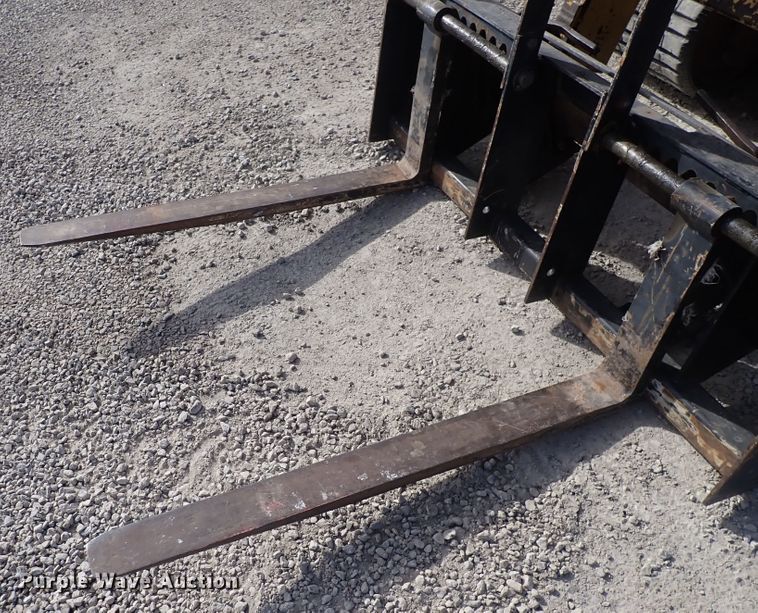 image for item DC4083 2000 ASV 4810  tracked skid steer loader