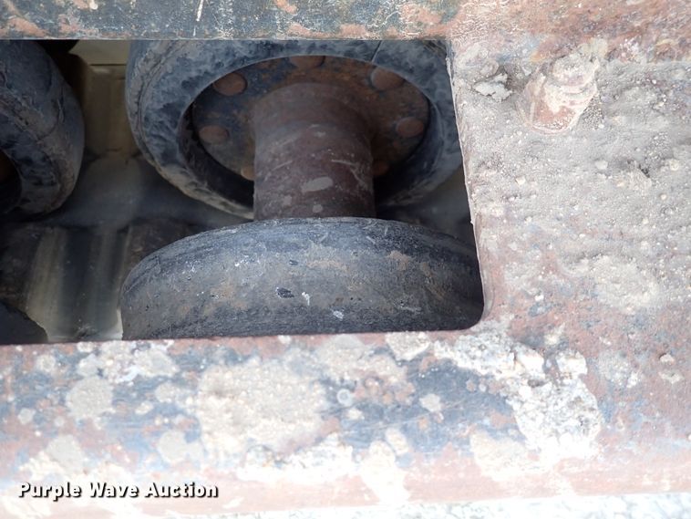 image for item DC4083 2000 ASV 4810  tracked skid steer loader