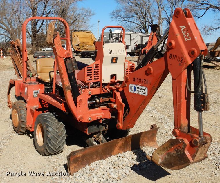 image for item DF0071 2010 Ditch Witch RT45  trencher